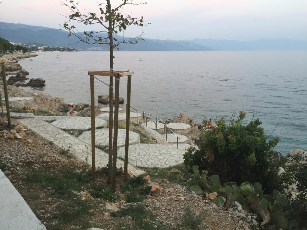 Apartments Strmecki Novi Vinodolski Εξωτερικό φωτογραφία